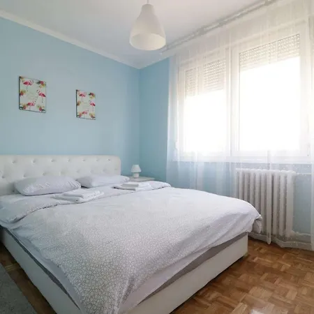 Apartment Sweet